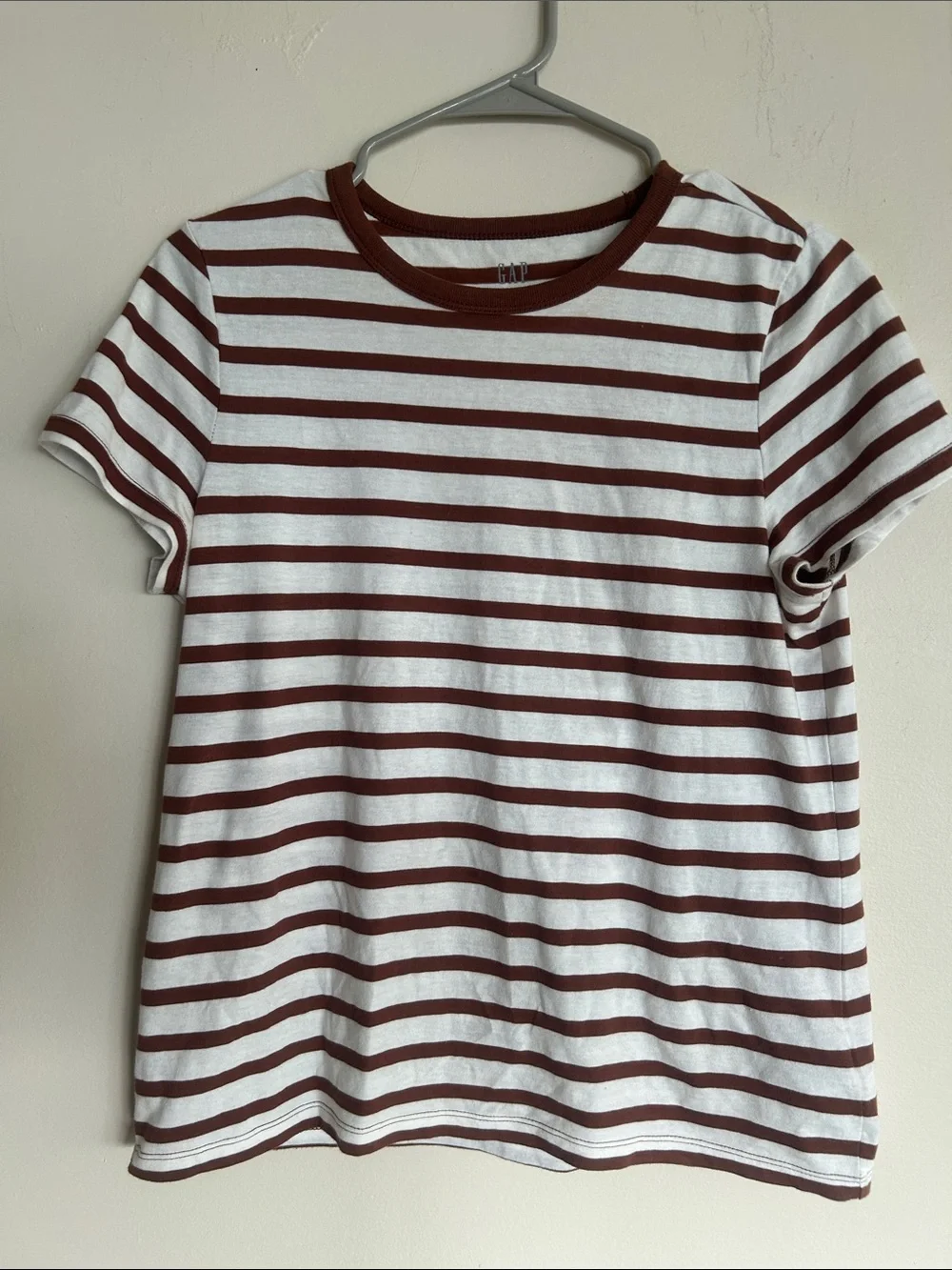 GAP White & Brown Striped Short-Sleeve Tee